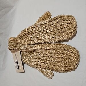 Universal Thread Women's One Size Tan Mittens New